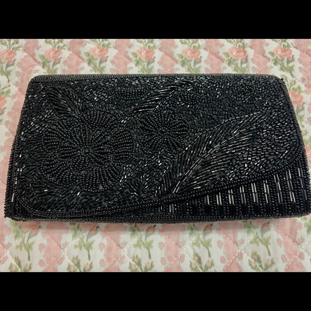 Small Beaded Purse.